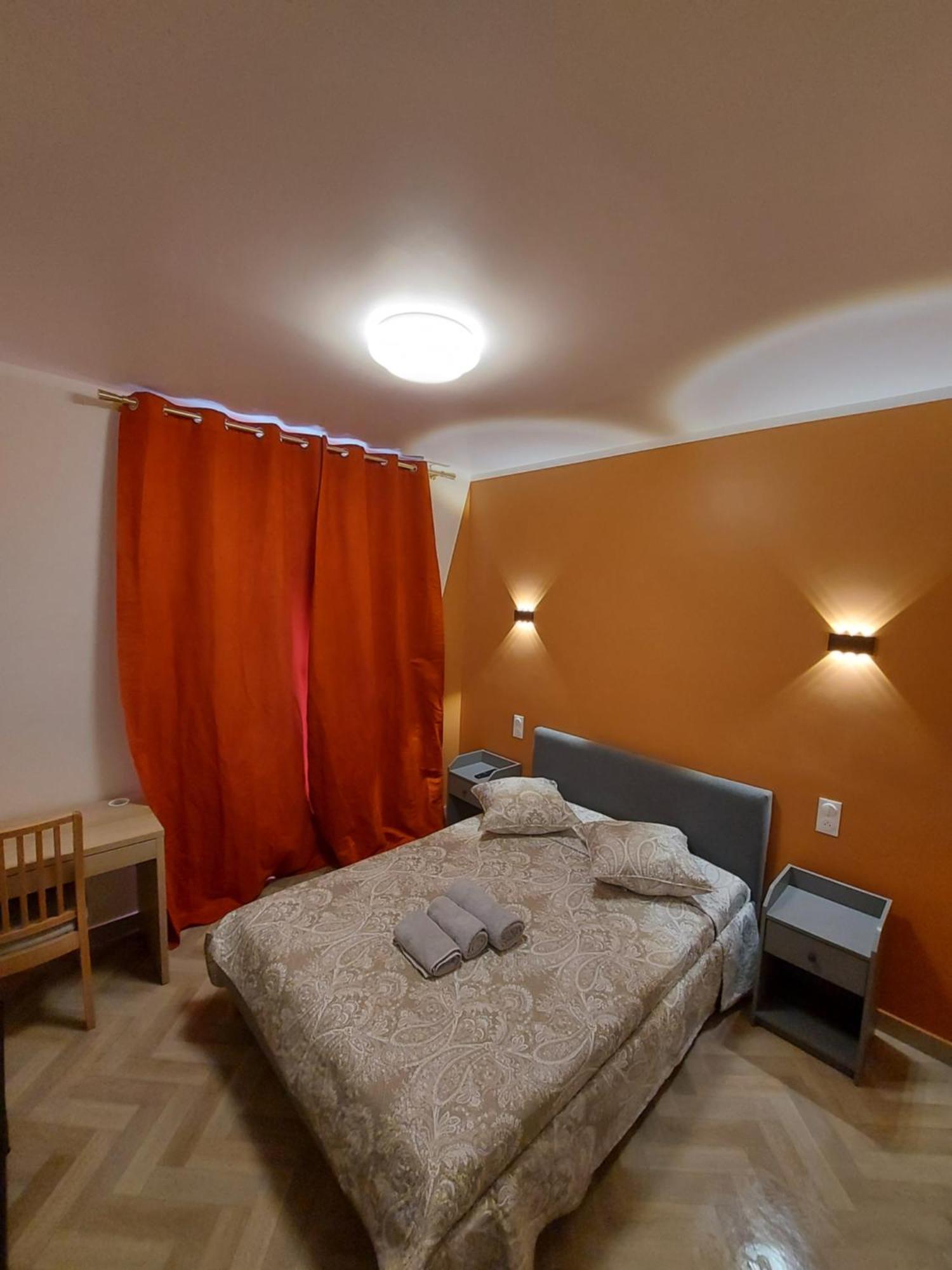 Ardenn'Hotel Reims Esterno foto