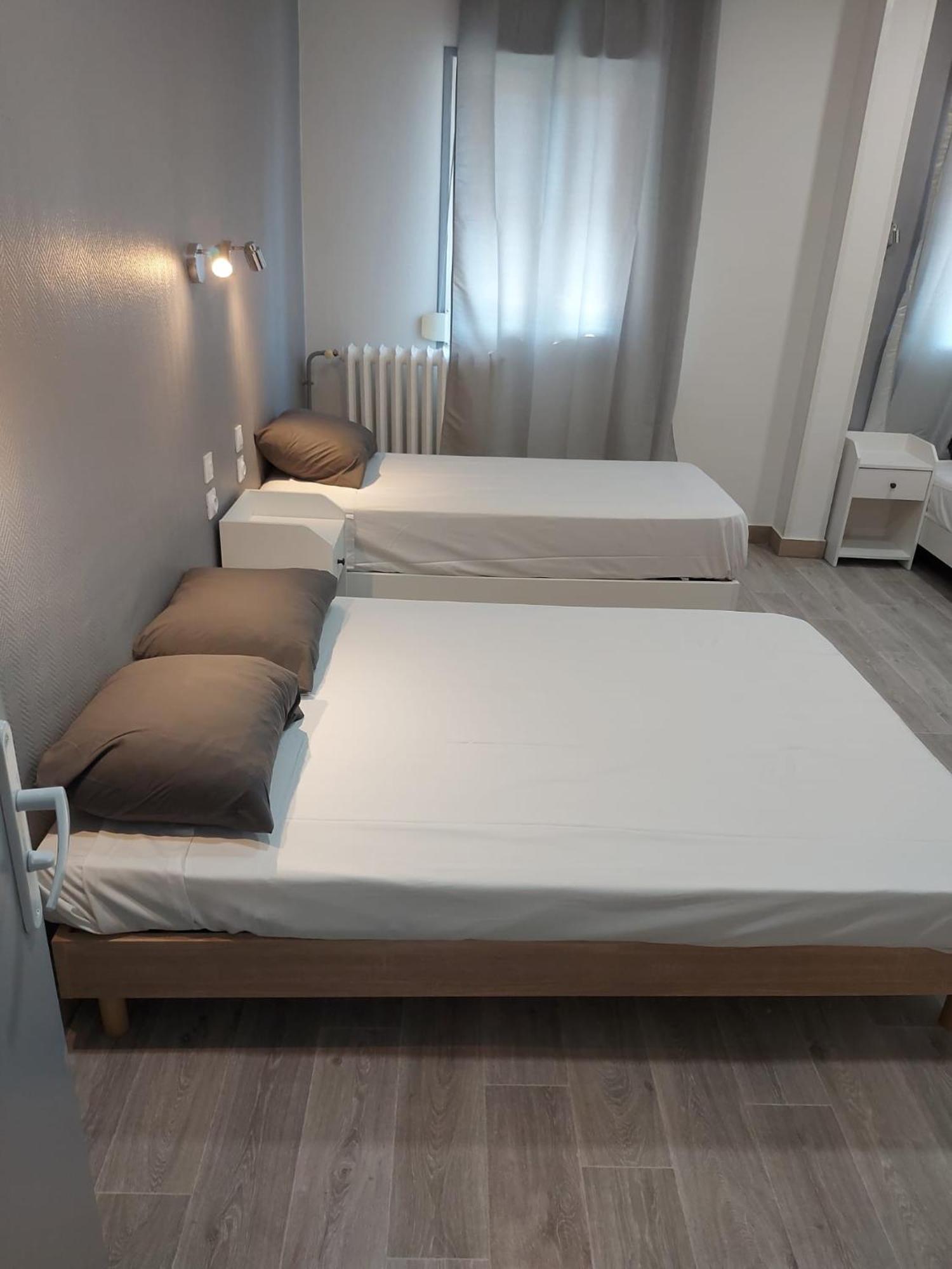 Ardenn'Hotel Reims Esterno foto