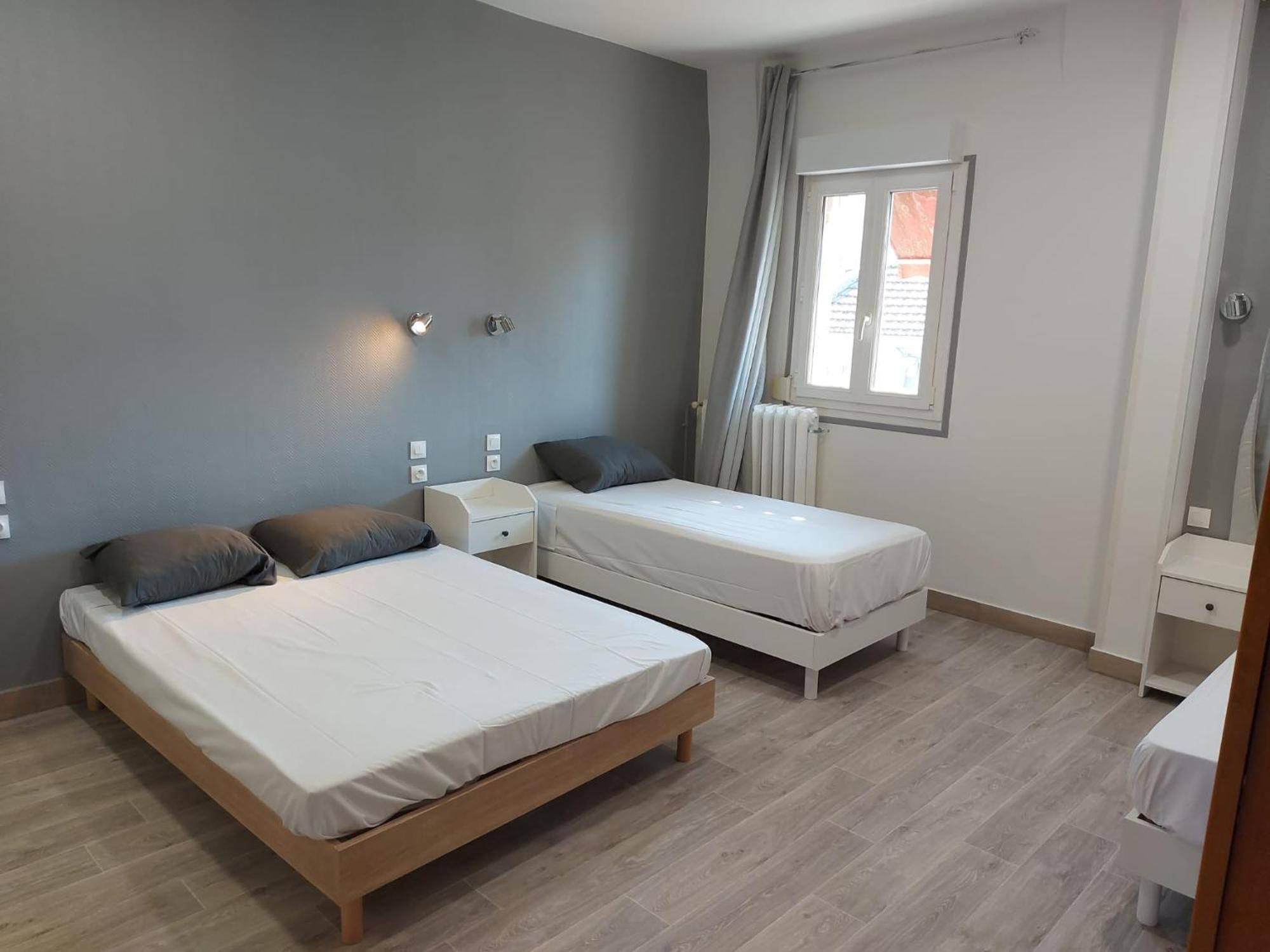 Ardenn'Hotel Reims Esterno foto